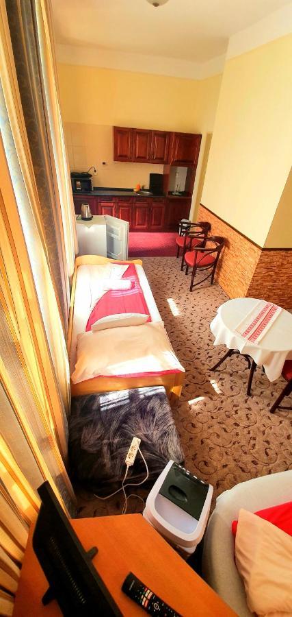 100 Éves Fogadó Szatymaz Extérieur photo