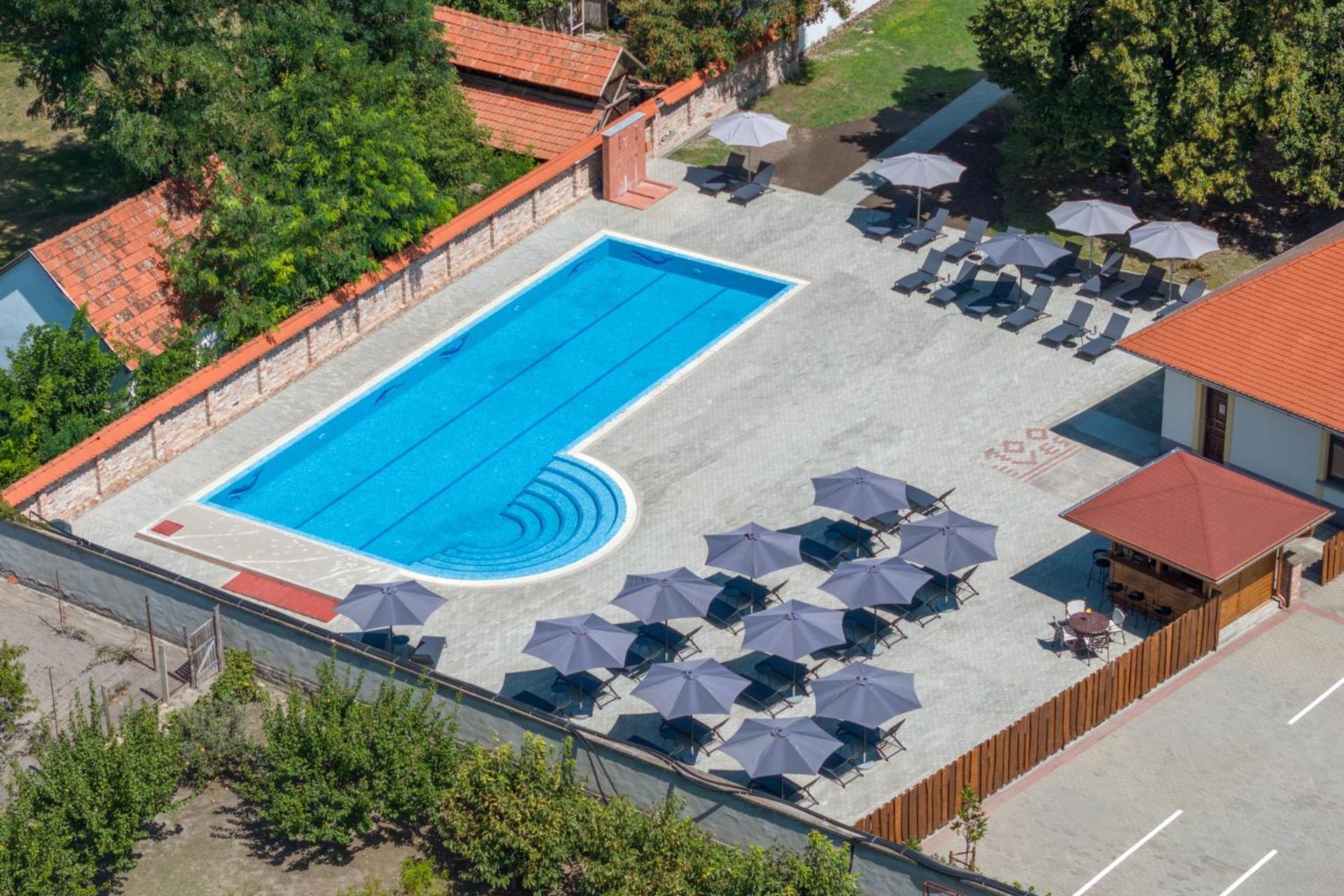 100 Éves Fogadó Szatymaz Extérieur photo